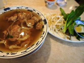 Pho One tH[